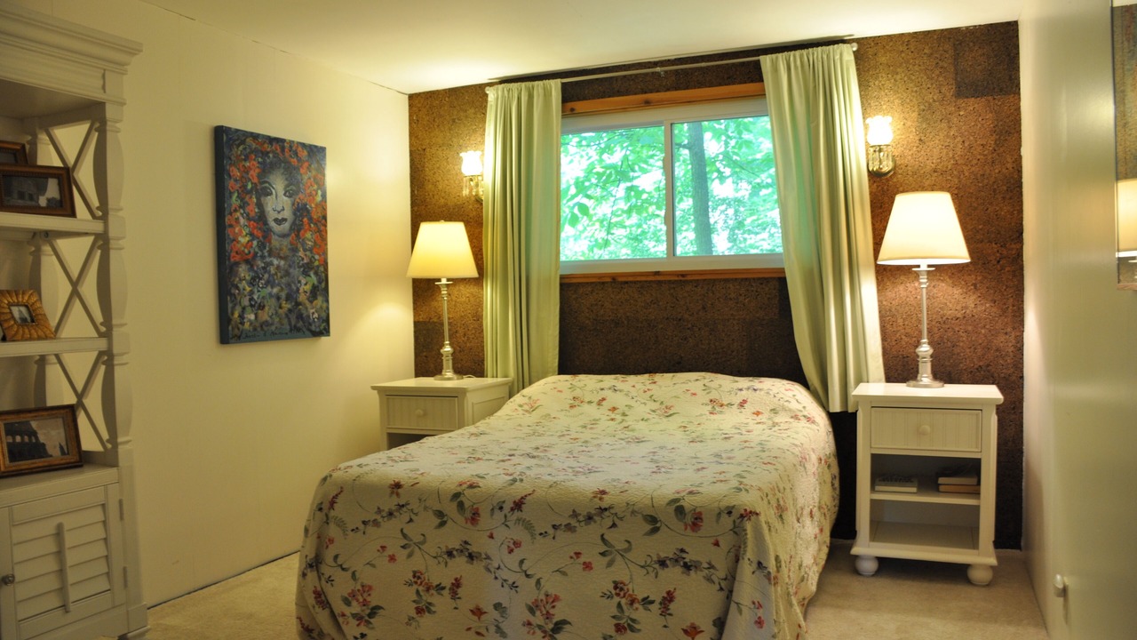 Photo of Bedroom in Three Rivers