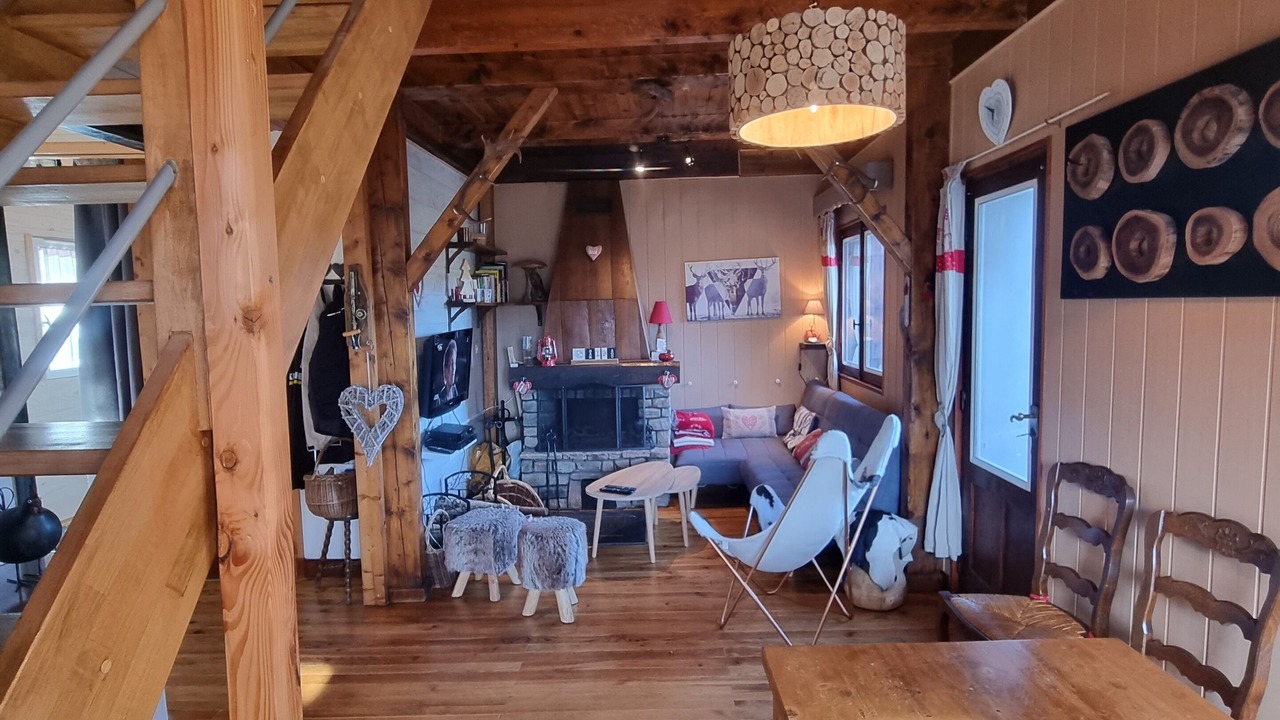 Photo of Livingroom in La Bastide-Puylaurent