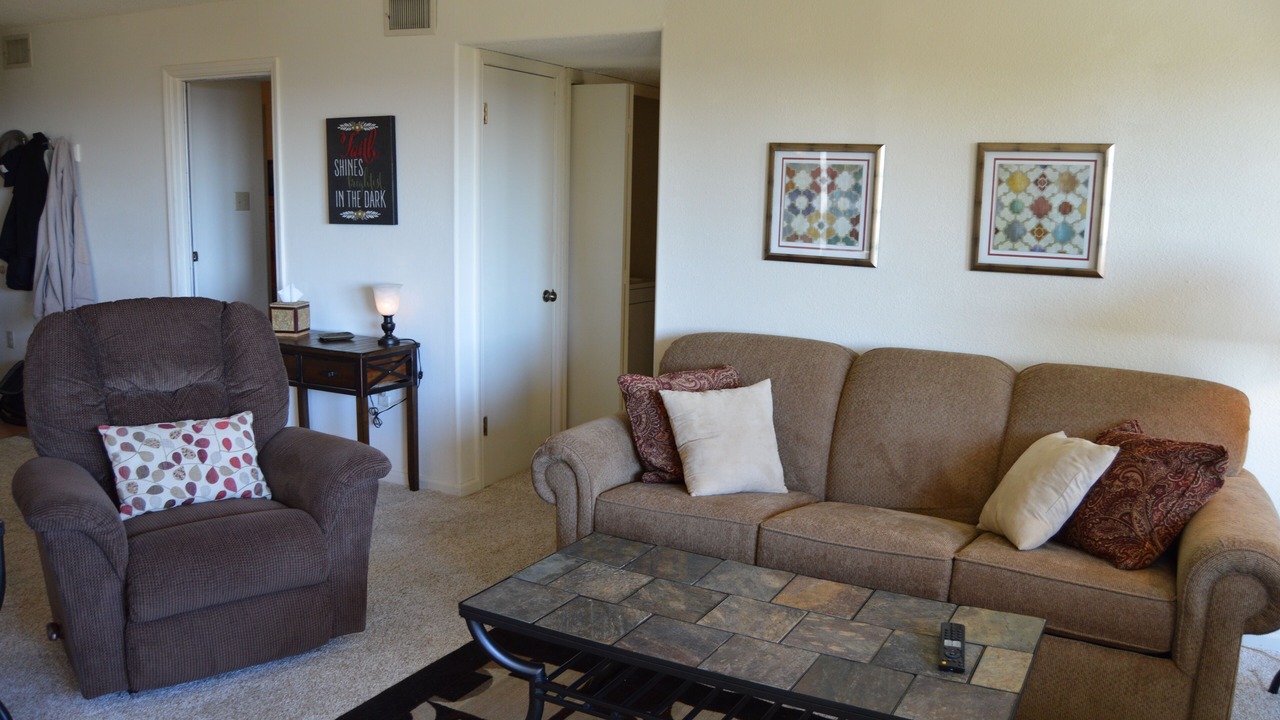 Photo of Livingroom in Fairfield Bay