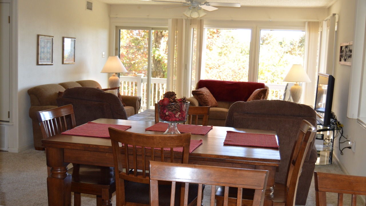 Photo of Livingroom in Fairfield Bay