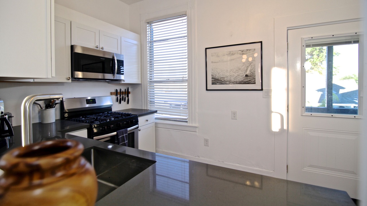 Photo of Kitchen in East Downtown Houston