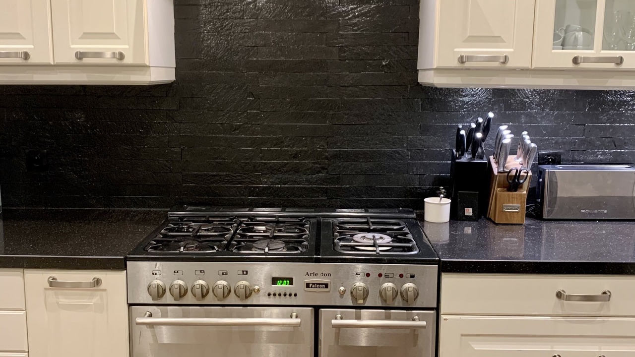 Photo of Kitchen in 17th Arrondissement
