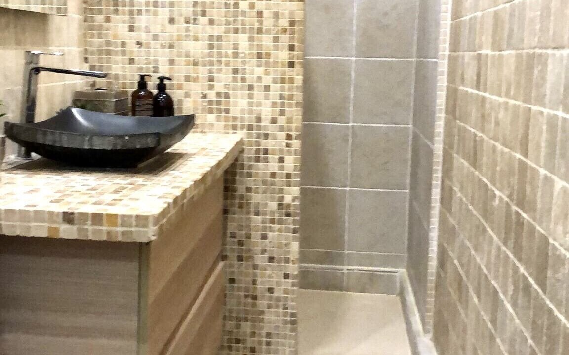 Photo of Bathroom in 17th Arrondissement