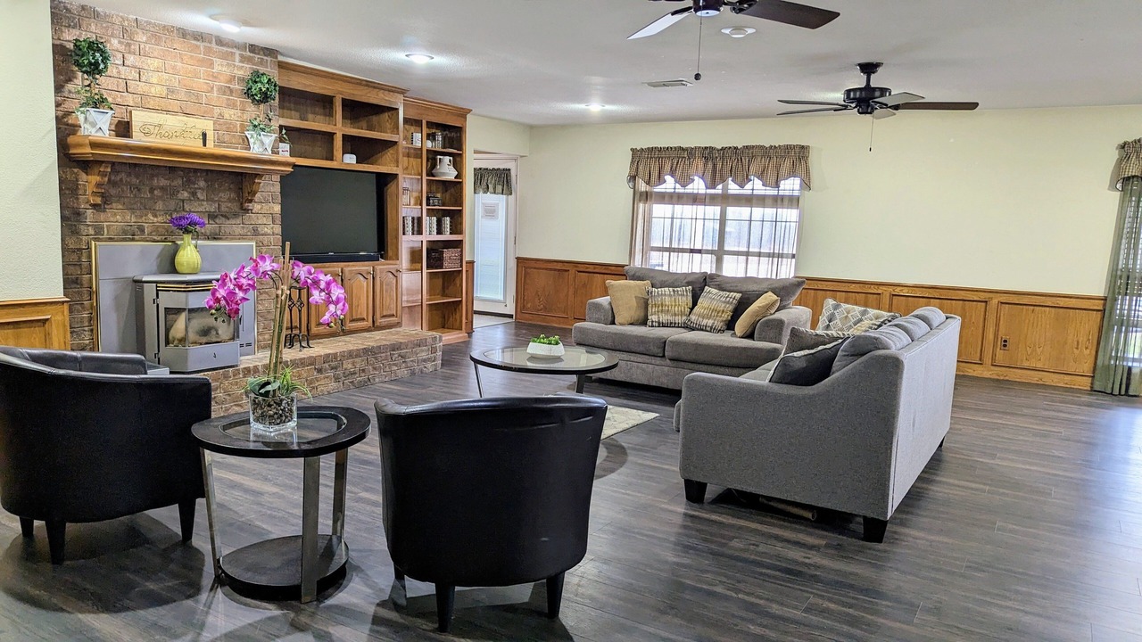Photo of Livingroom in Sherman