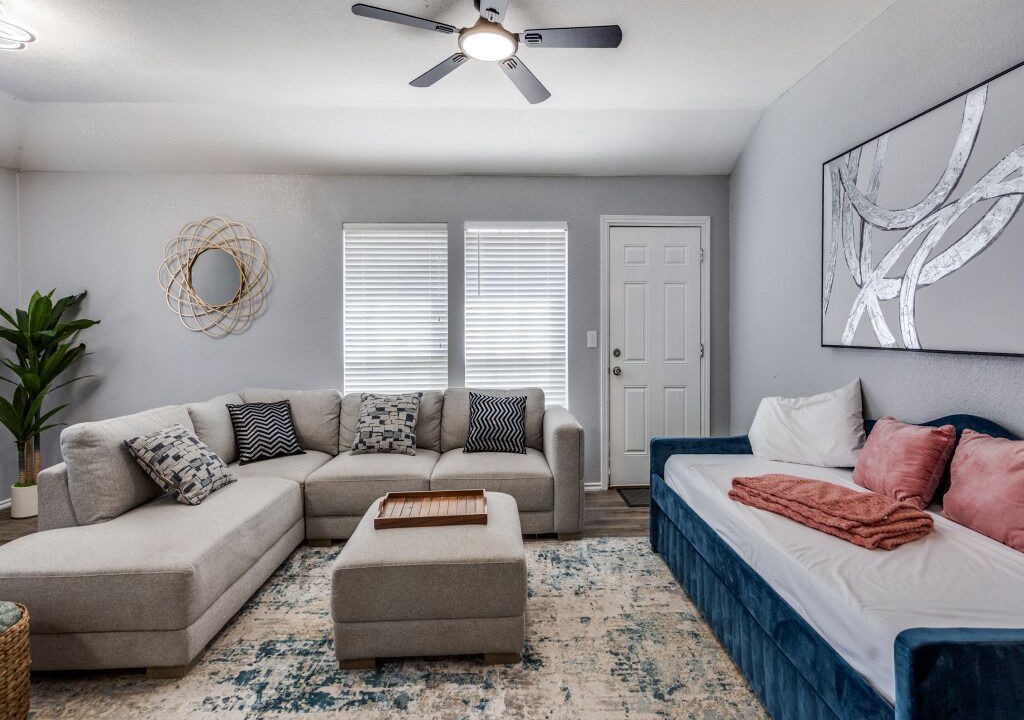 Photo of Livingroom in Frisco