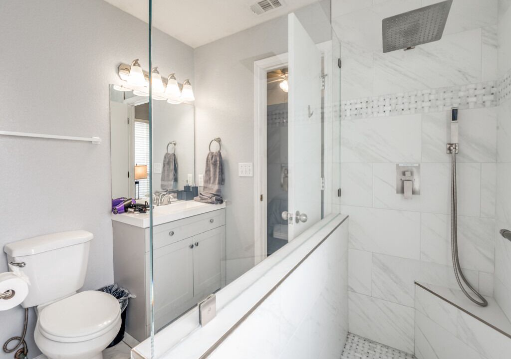 Photo of Bathroom in Frisco