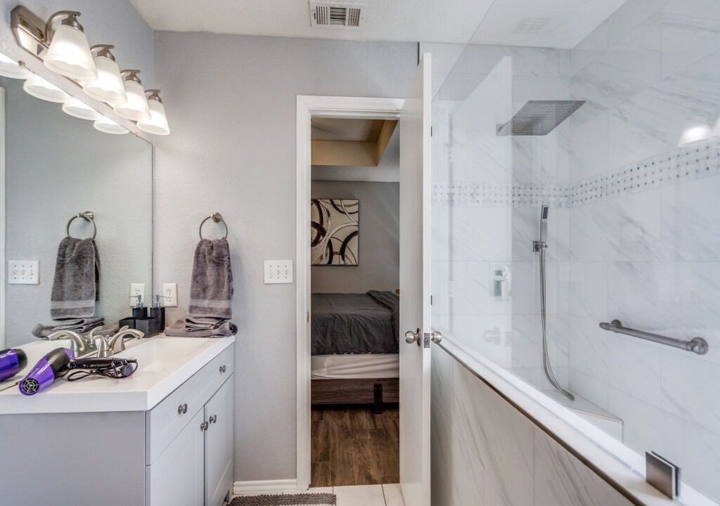 Photo of Bathroom in Frisco
