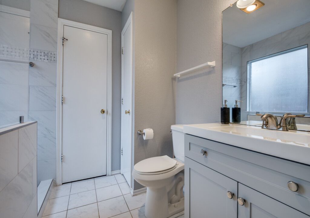 Photo of Bathroom in Frisco
