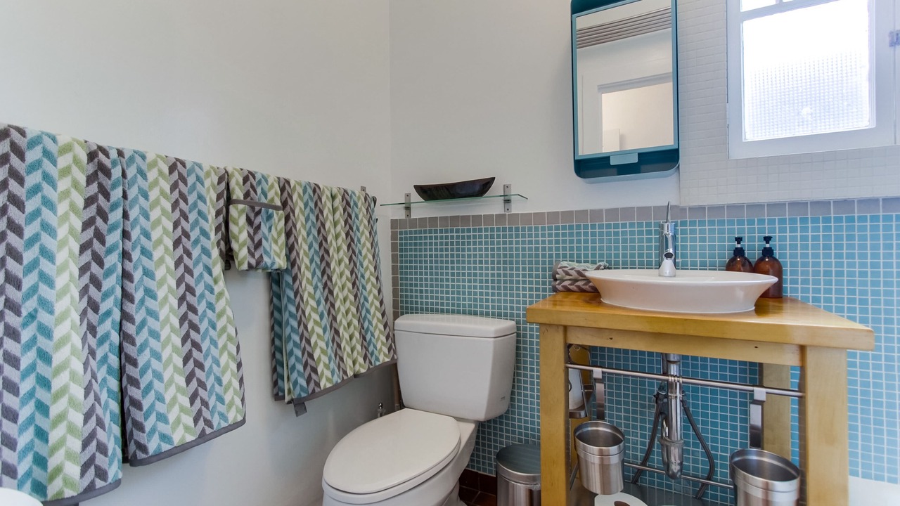 Photo of Bathroom in Mission Hills