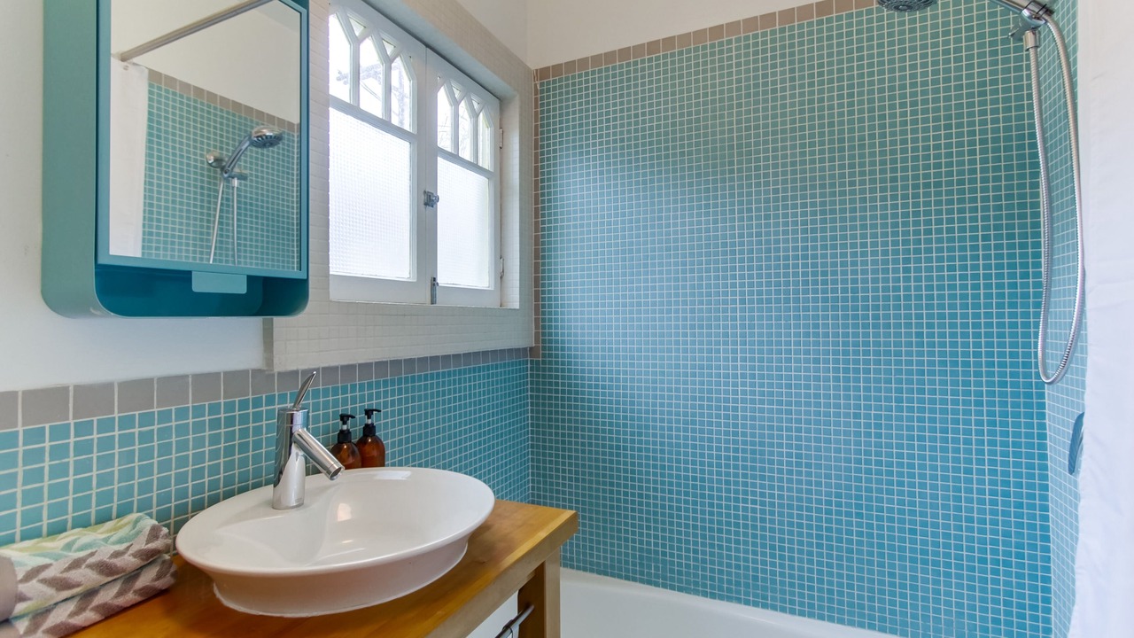 Photo of Bathroom in Mission Hills