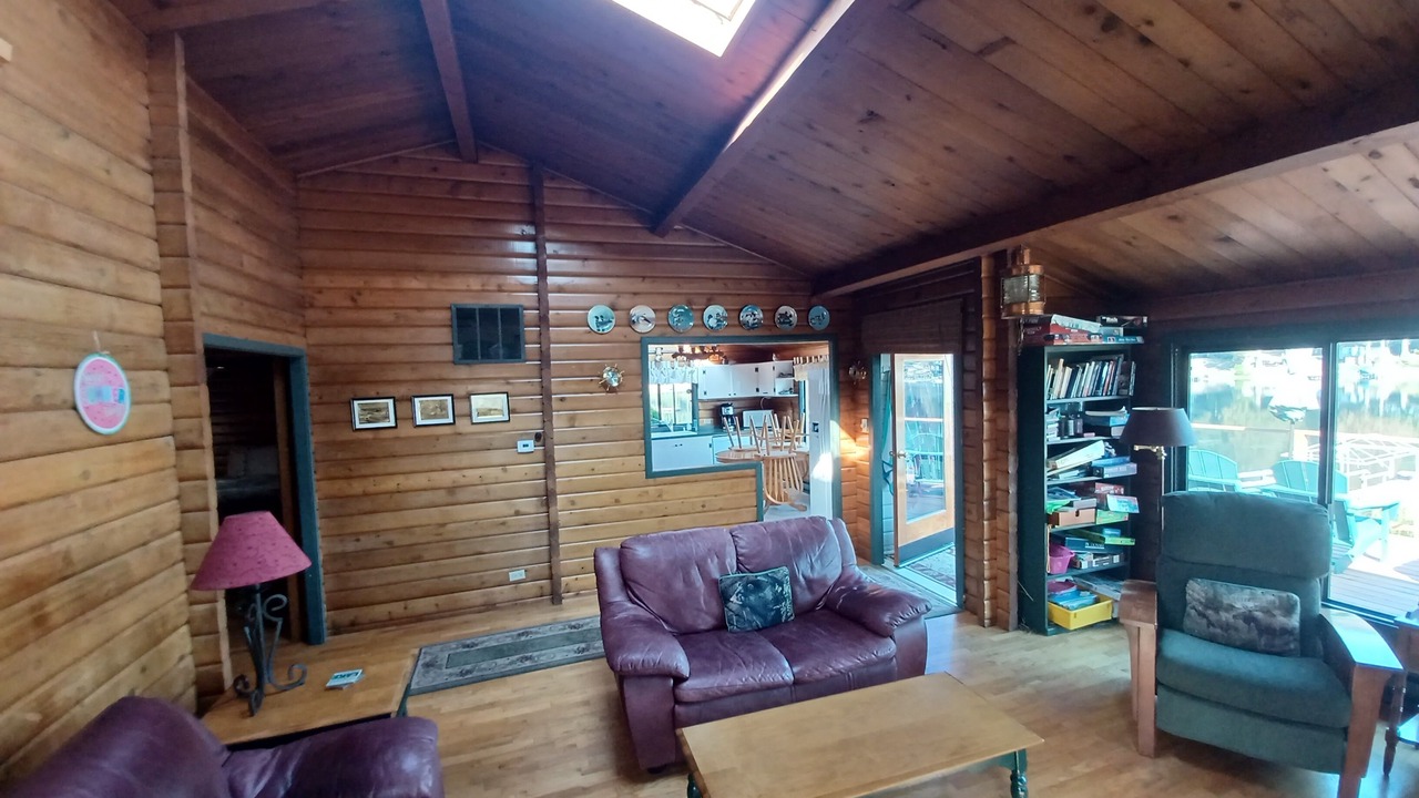 Photo of Livingroom in Lake Goodwin