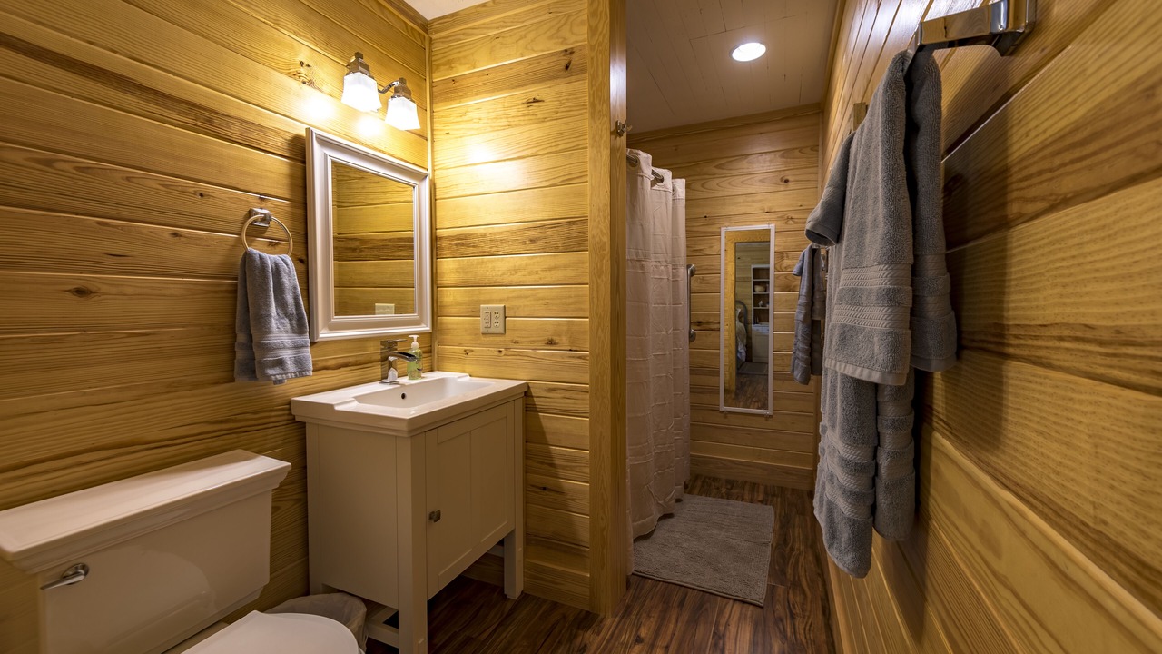 Photo of Bathroom in Mentone