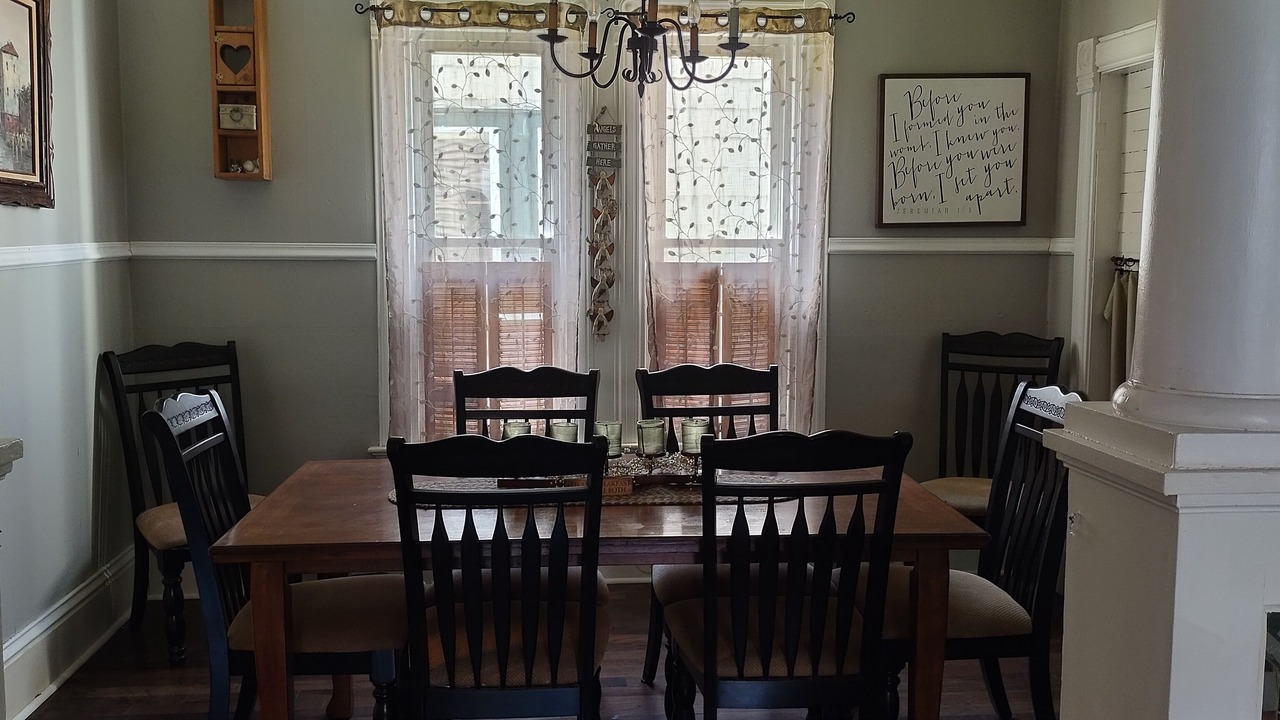 Photo of Livingroom in Cobleskill