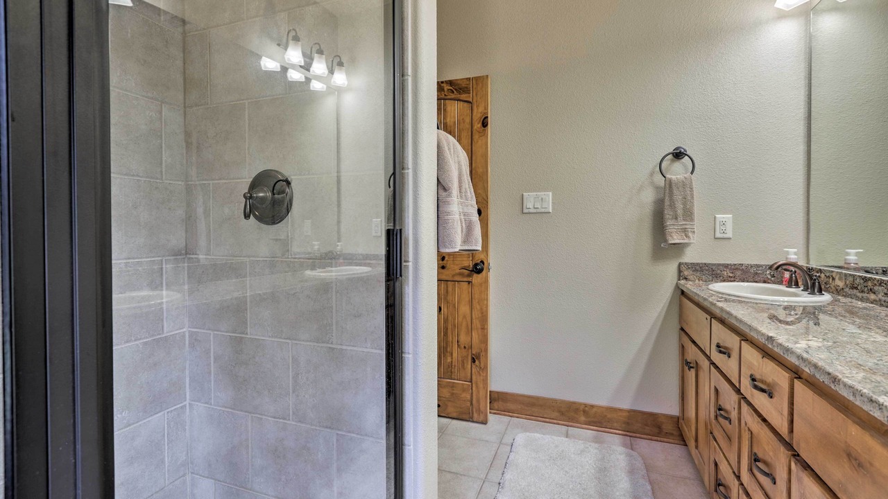 Photo of Bathroom in Blanco
