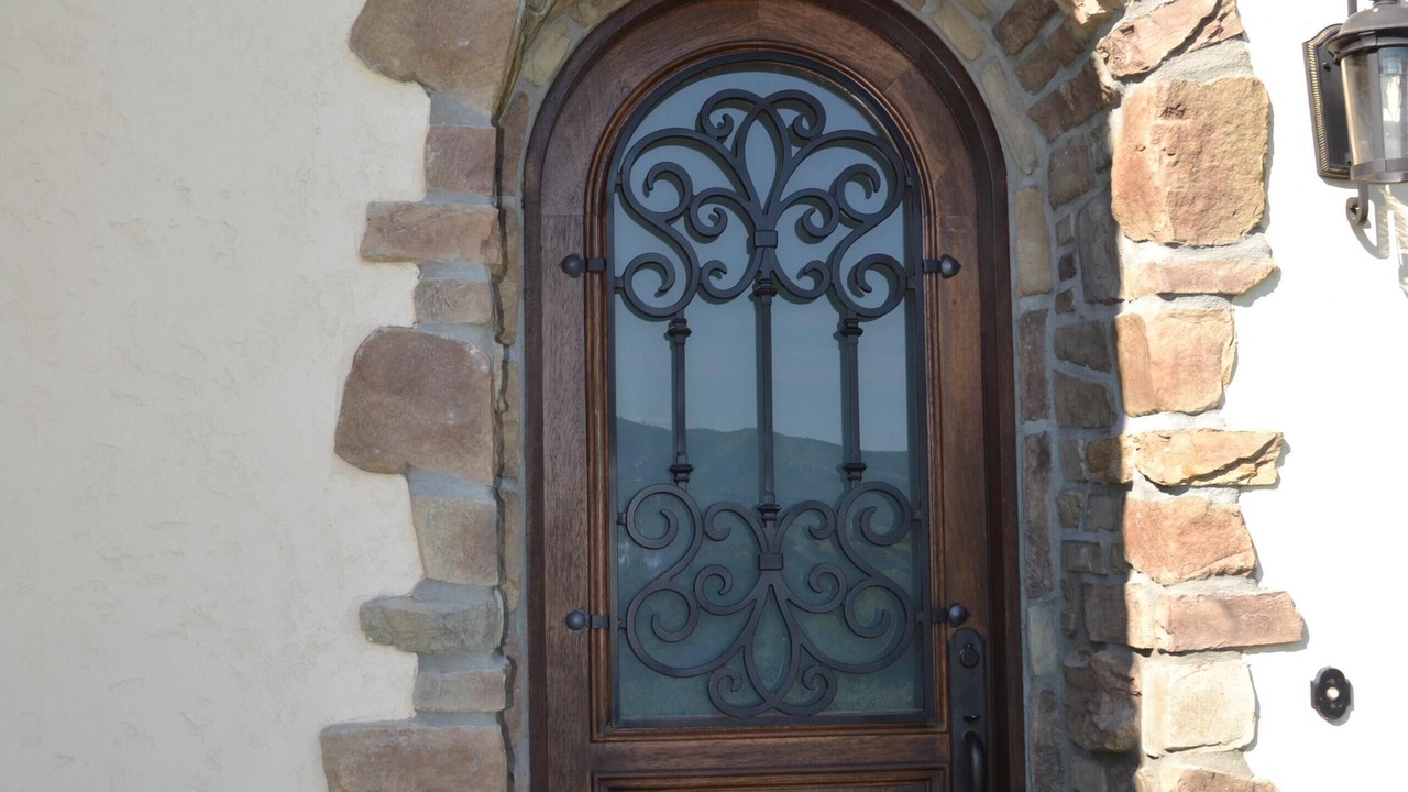 Photo of Others in Manson