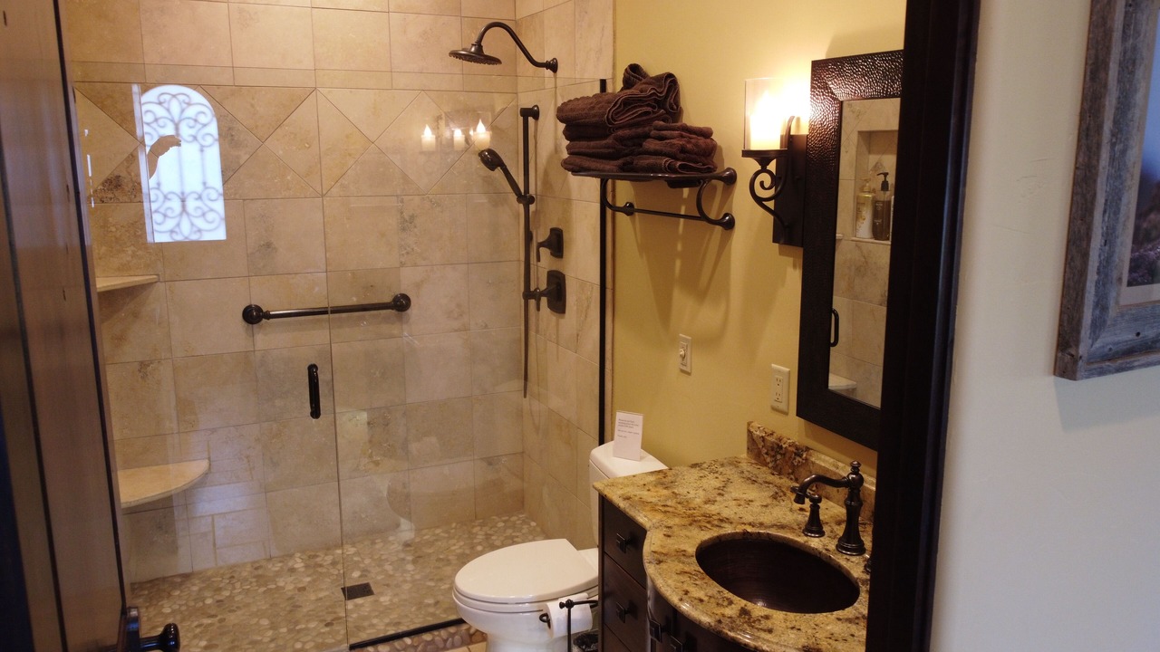 Photo of Others in Manson