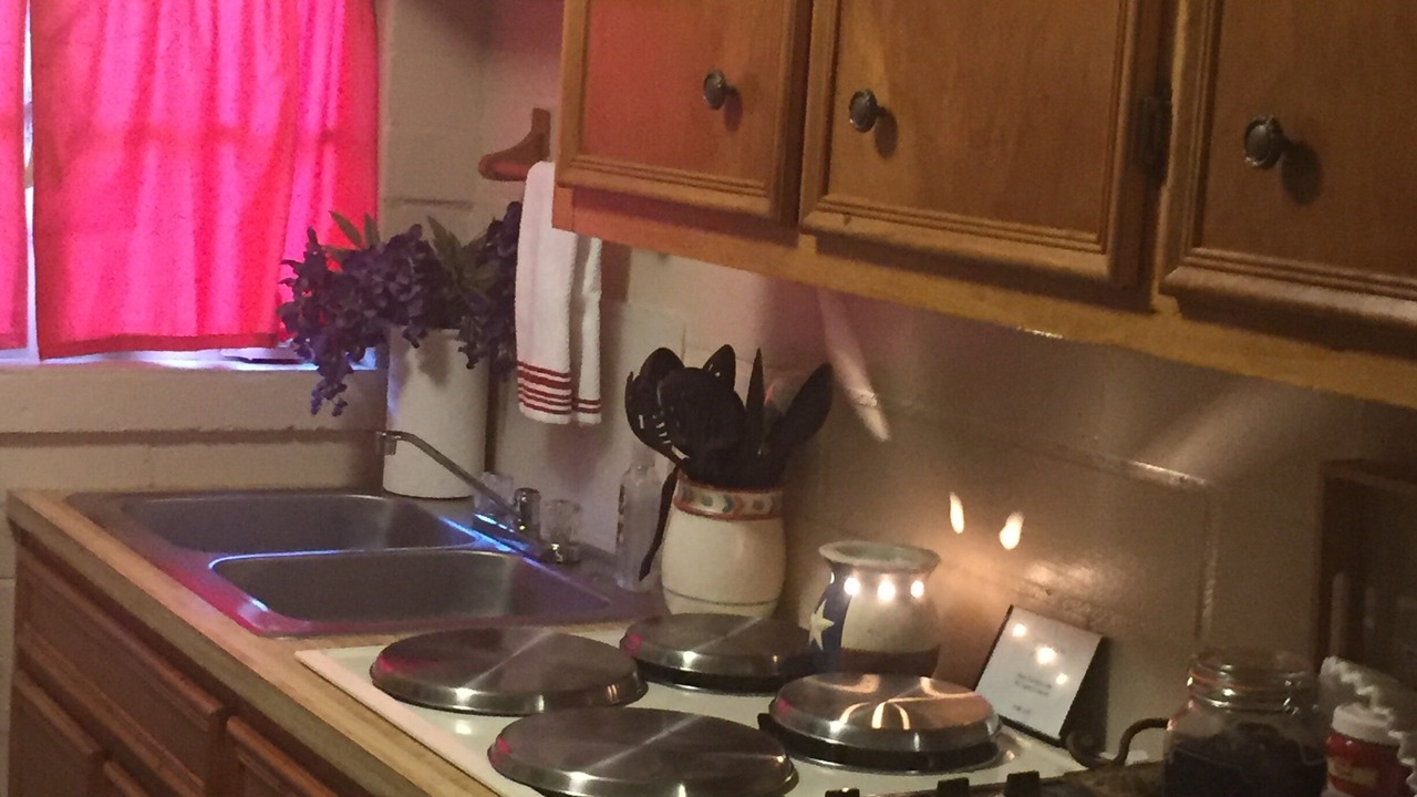 Photo of Kitchen in Buchanan Dam