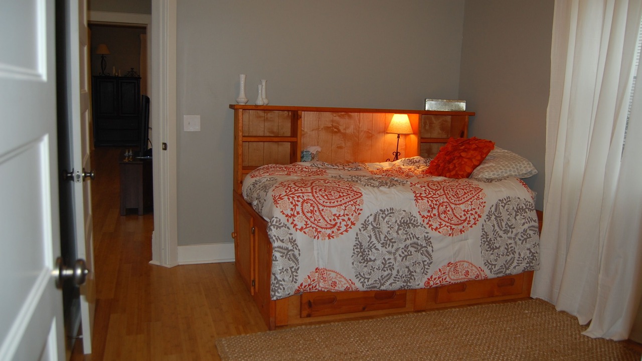 Photo of Bedroom in Lee's Summit