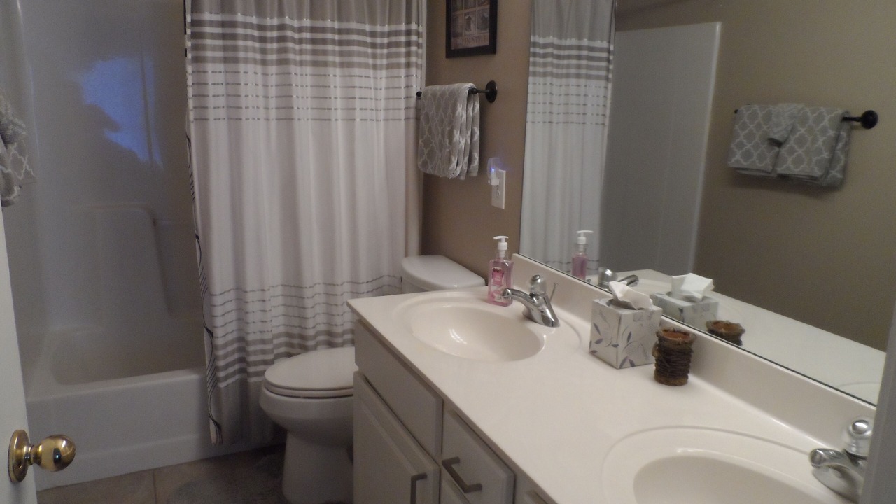Photo of Bathroom in Camdenton