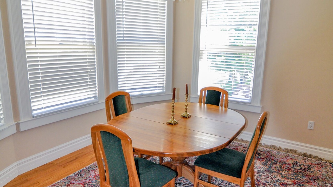 Photo of Livingroom in Saratoga Springs