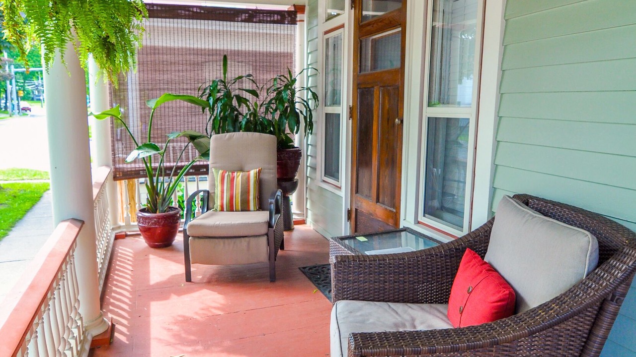 Photo of Patio Balcony in Saratoga Springs