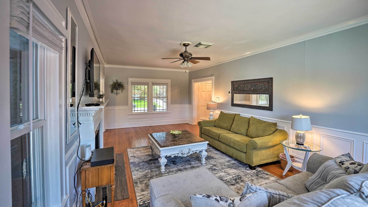 Photo of Livingroom in Del Mar