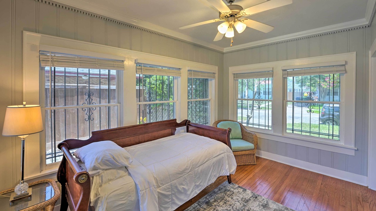 Photo of Bedroom in Del Mar