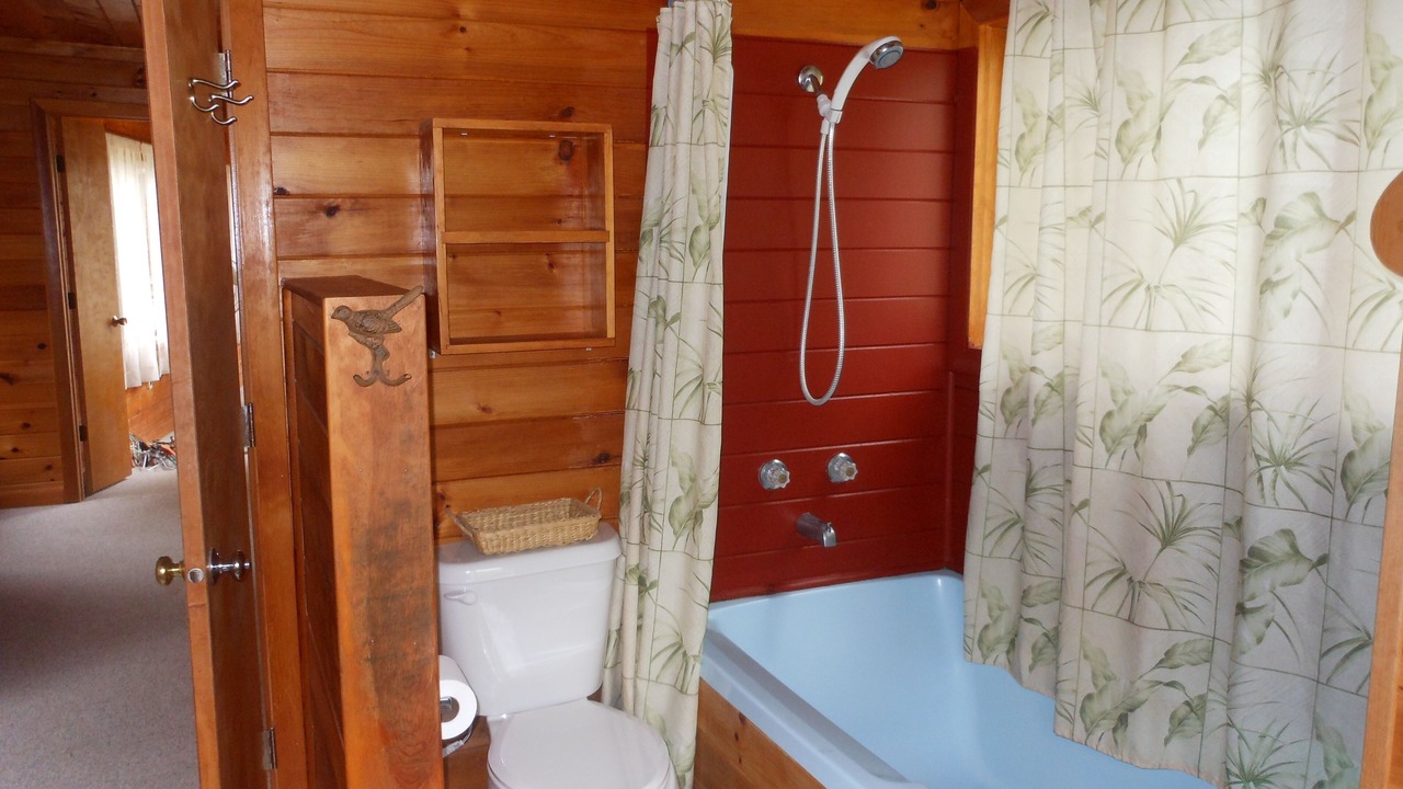 Photo of Bathroom in Perry