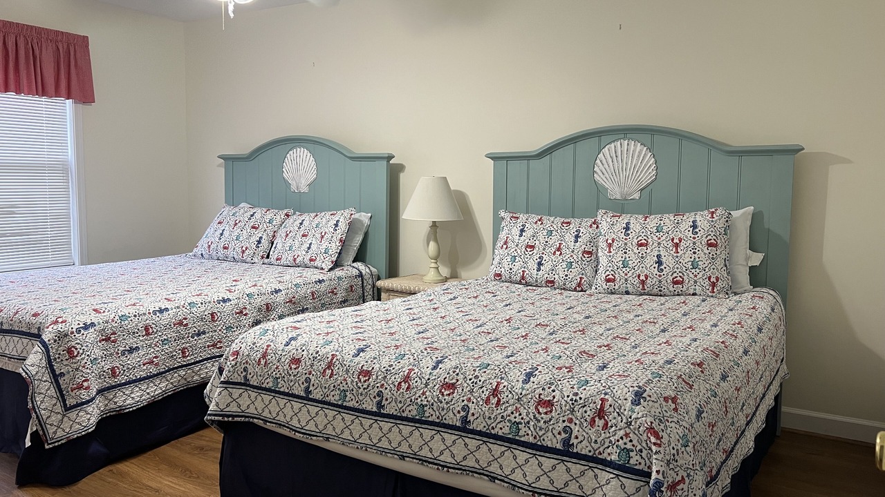 Photo of Bedroom in Surfside Beach
