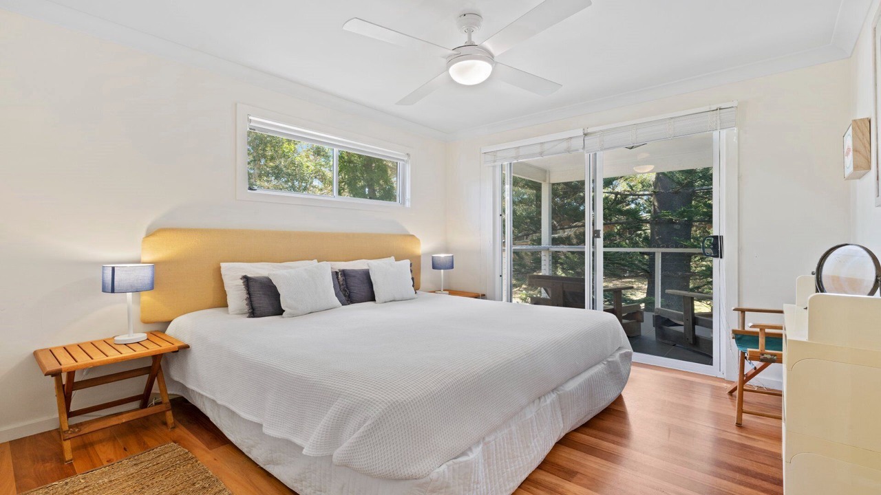 Photo of Bedroom in Hawks Nest