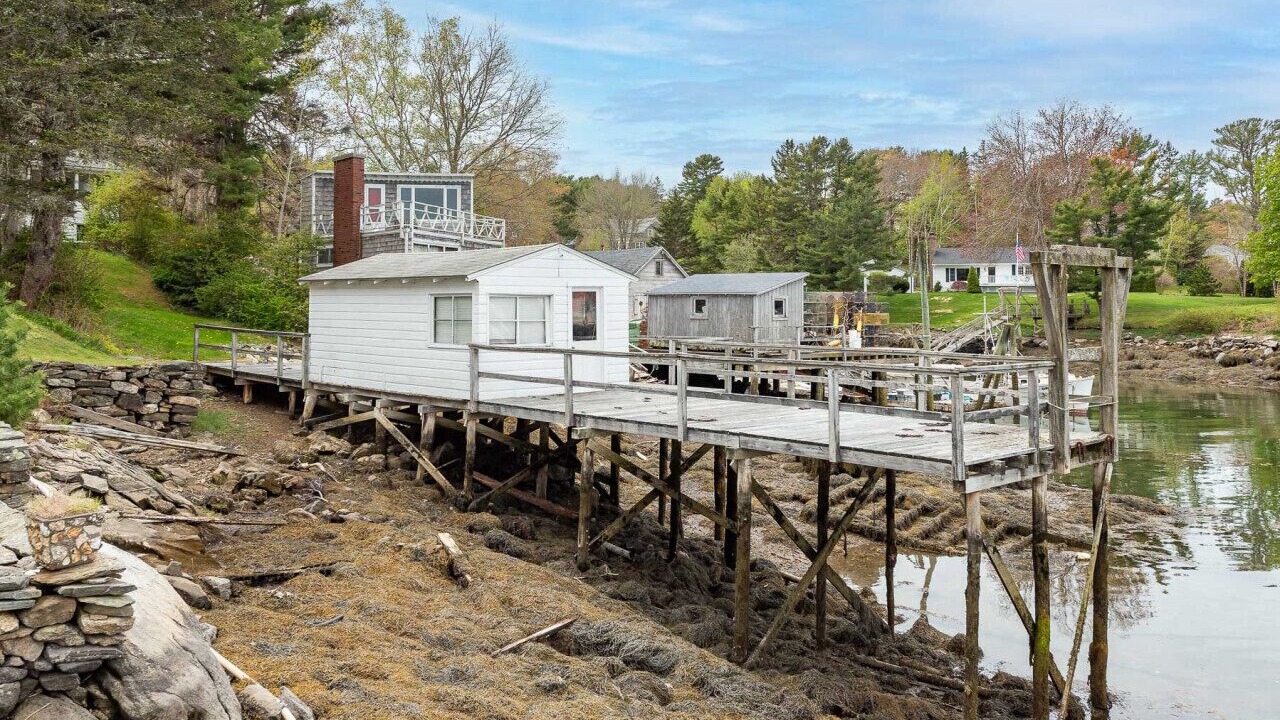 Photo of Others in Southport