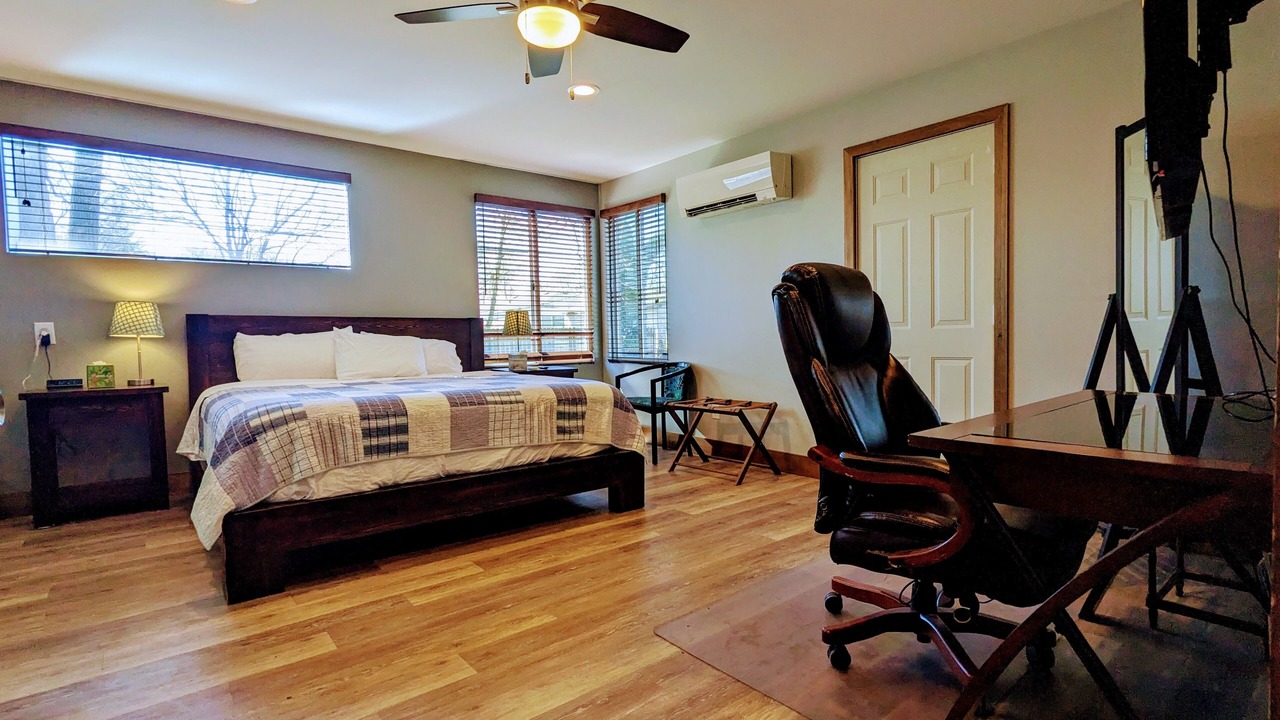 Photo of Bedroom in Oak Park