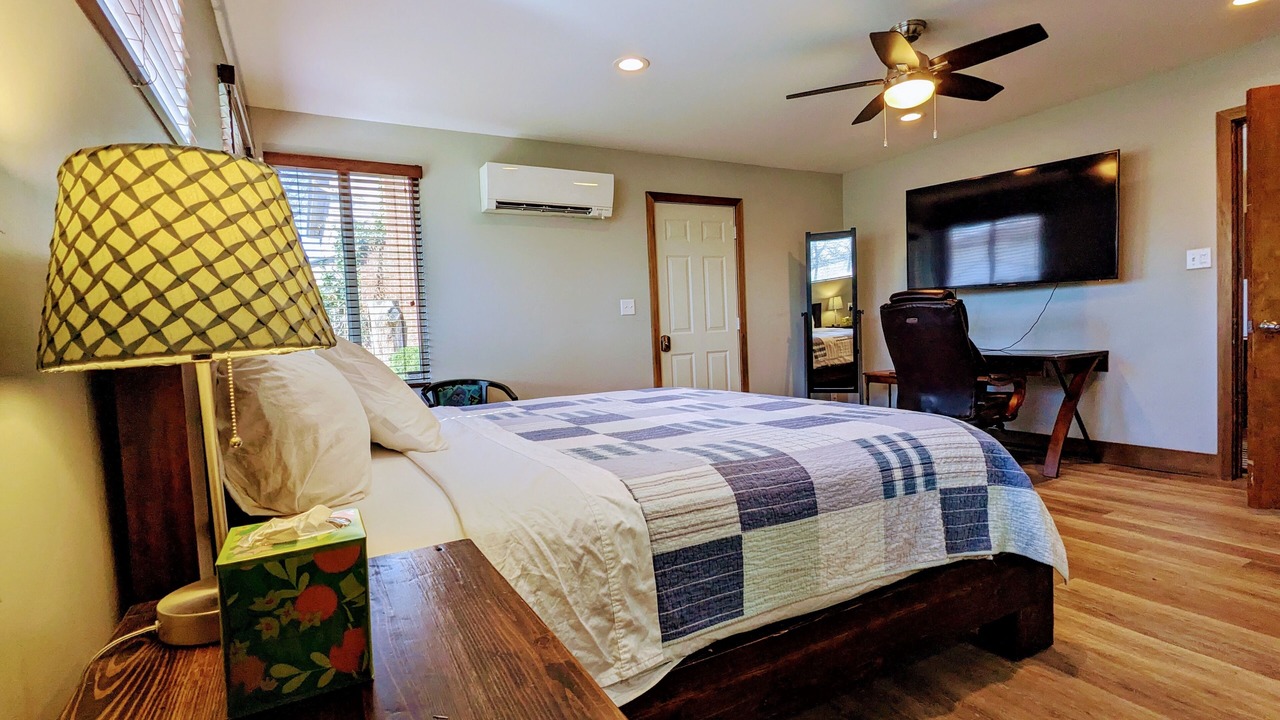 Photo of Bedroom in Oak Park