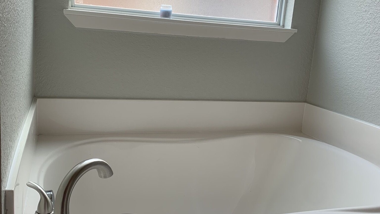 Photo of Bathroom in Central Arlington