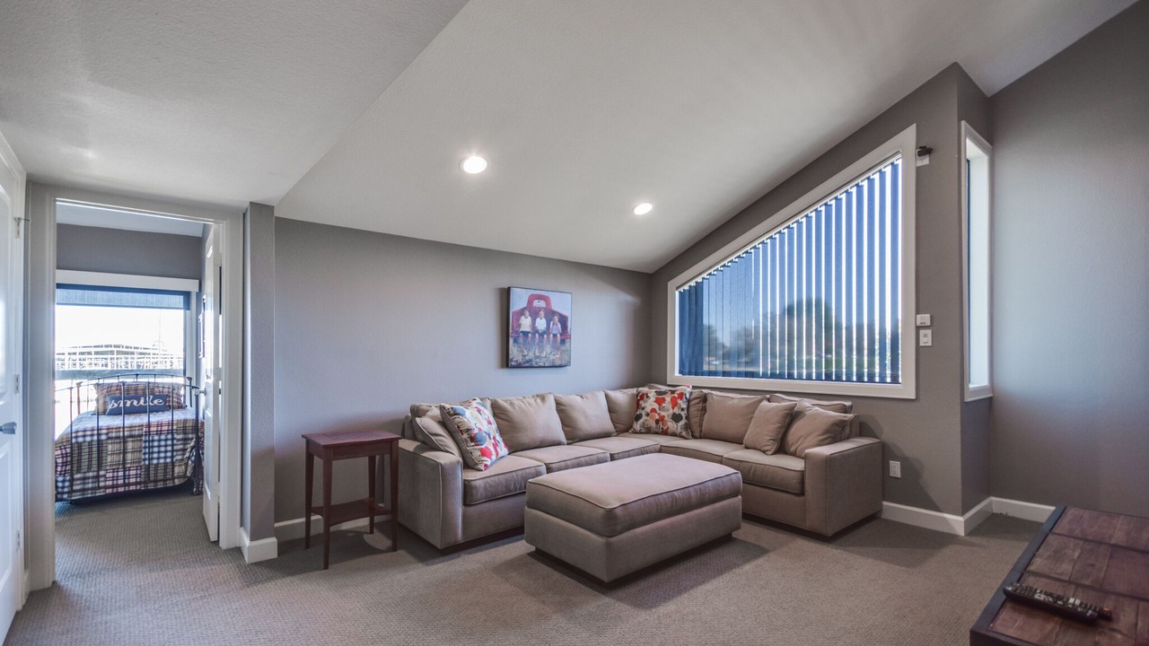Photo of Bedroom in Walden on Lake Conroe