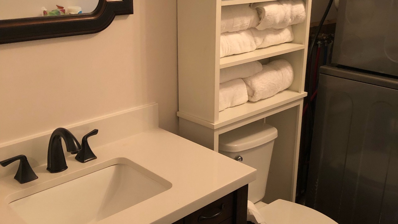 Photo of Bathroom in Cattail Creek