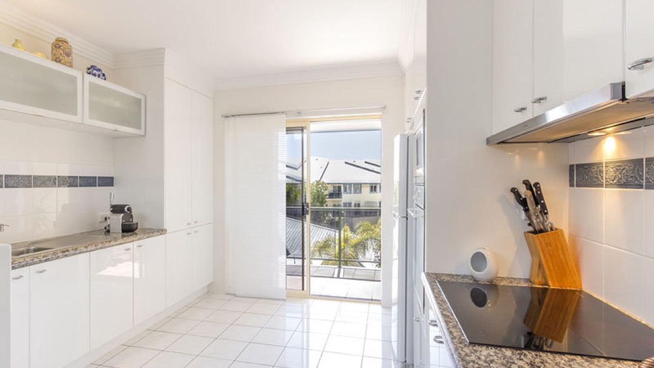 Photo of Kitchen in Raby Bay