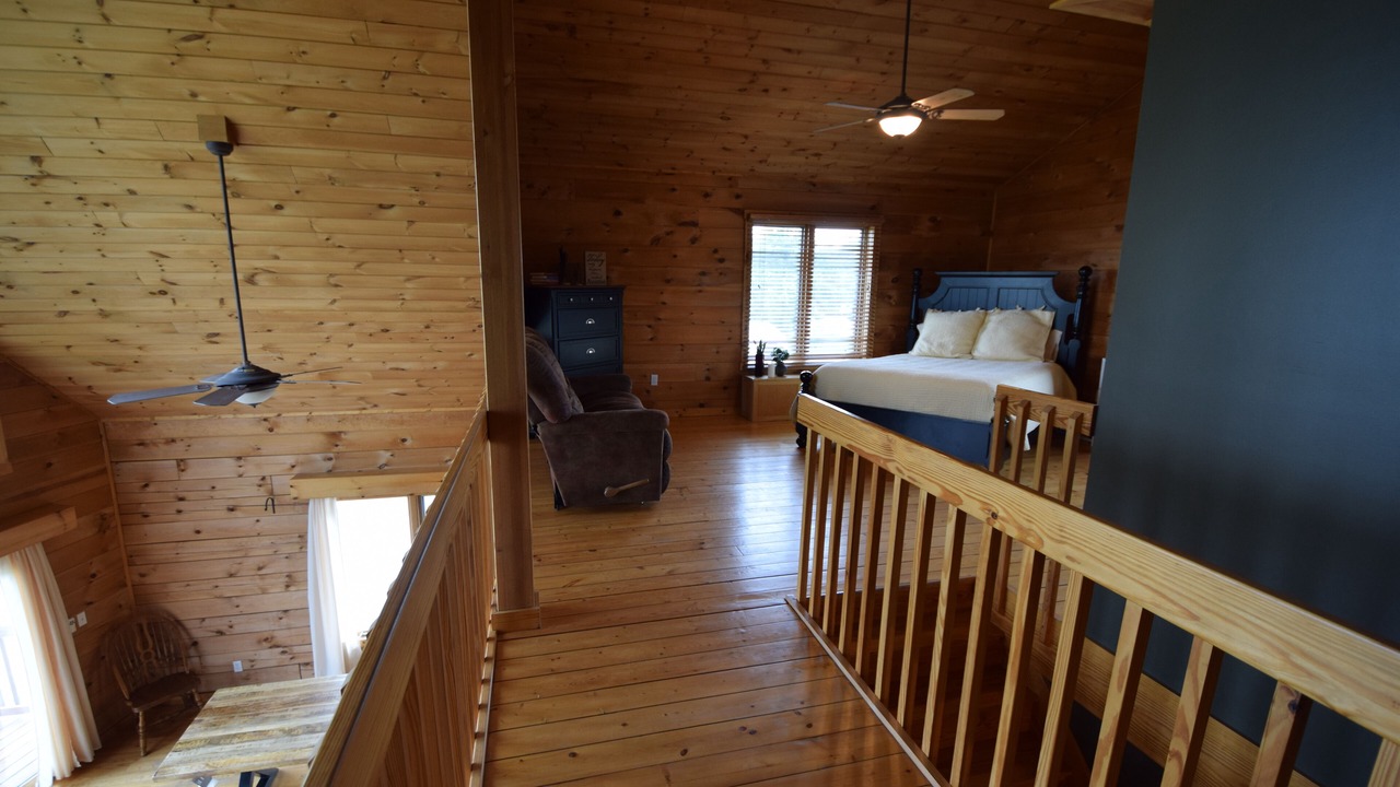 Photo of Bedroom in Lakeview