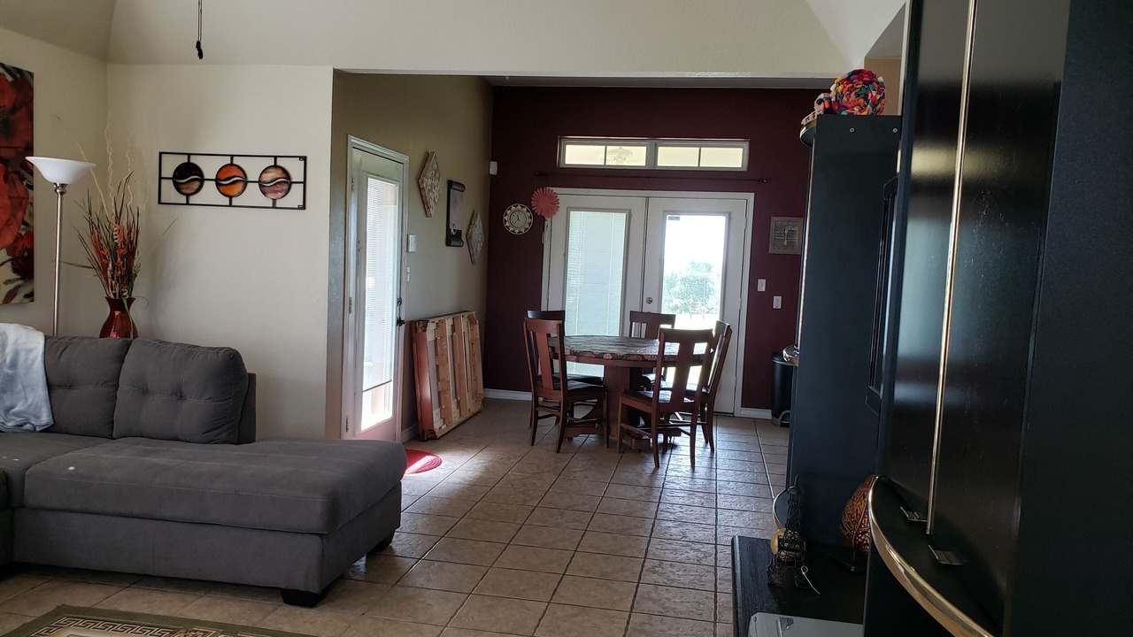 Photo of Livingroom in Del Valle