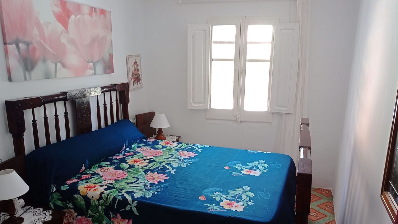 Photo of Bedroom in Camarles