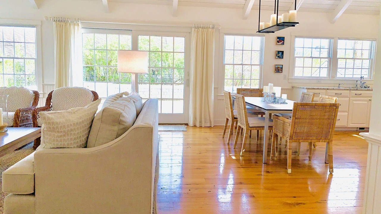 Photo of Bedroom in Brant Point