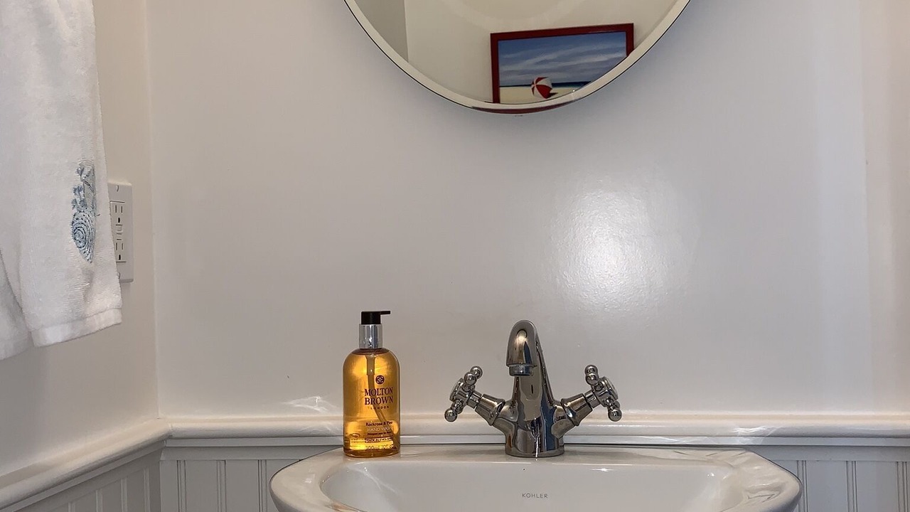 Photo of Bedroom in Brant Point
