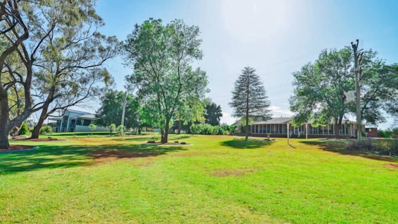 Photo of Outdoor in Trentham Cliffs