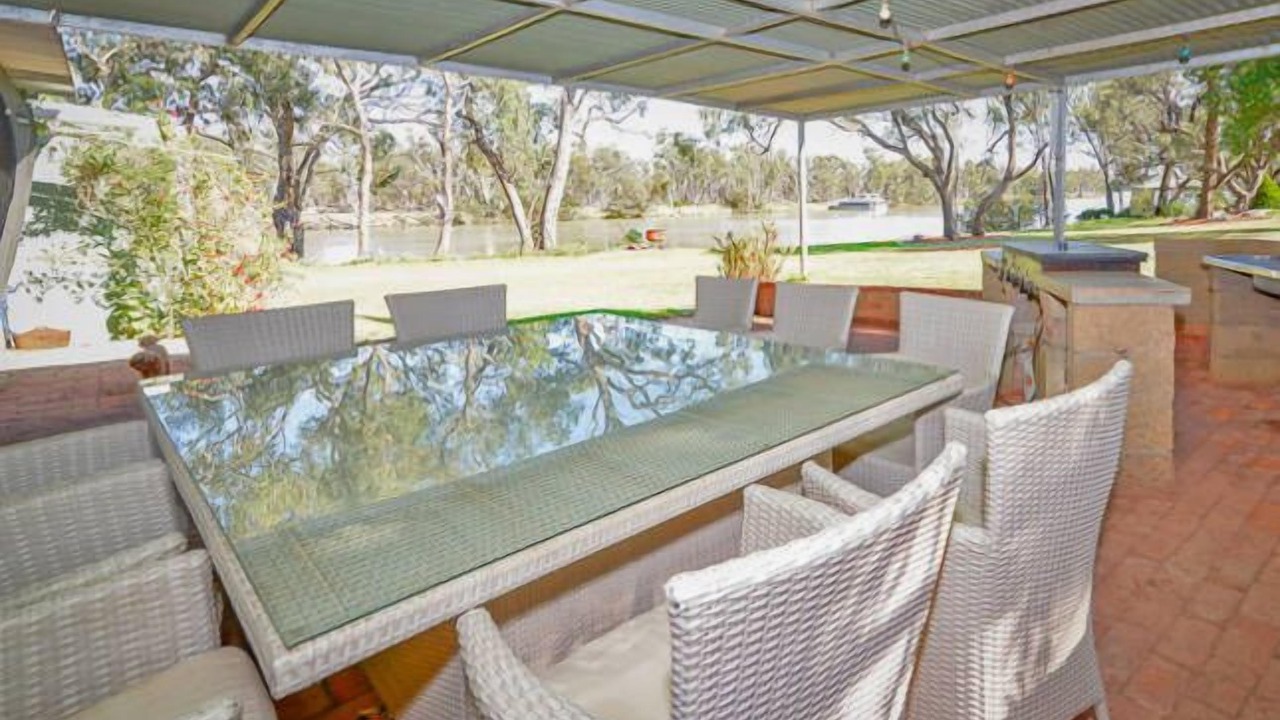 Photo of Outdoor in Trentham Cliffs