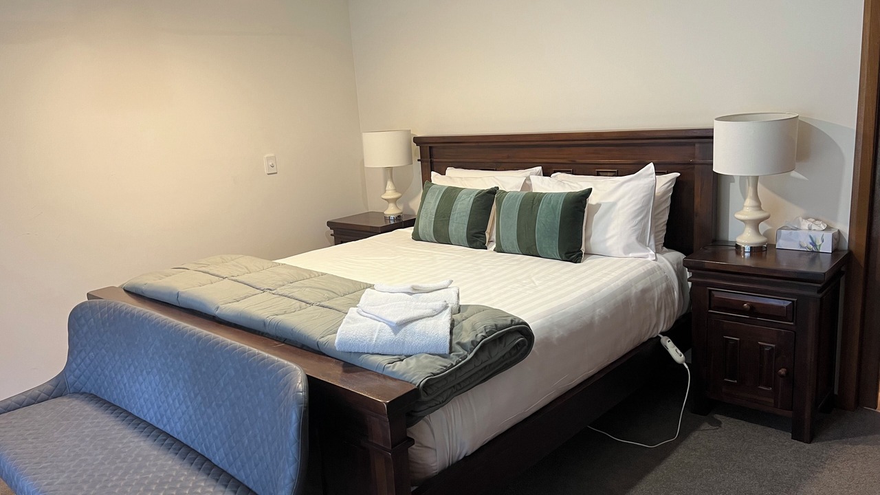 Photo of Bedroom in Trentham Cliffs