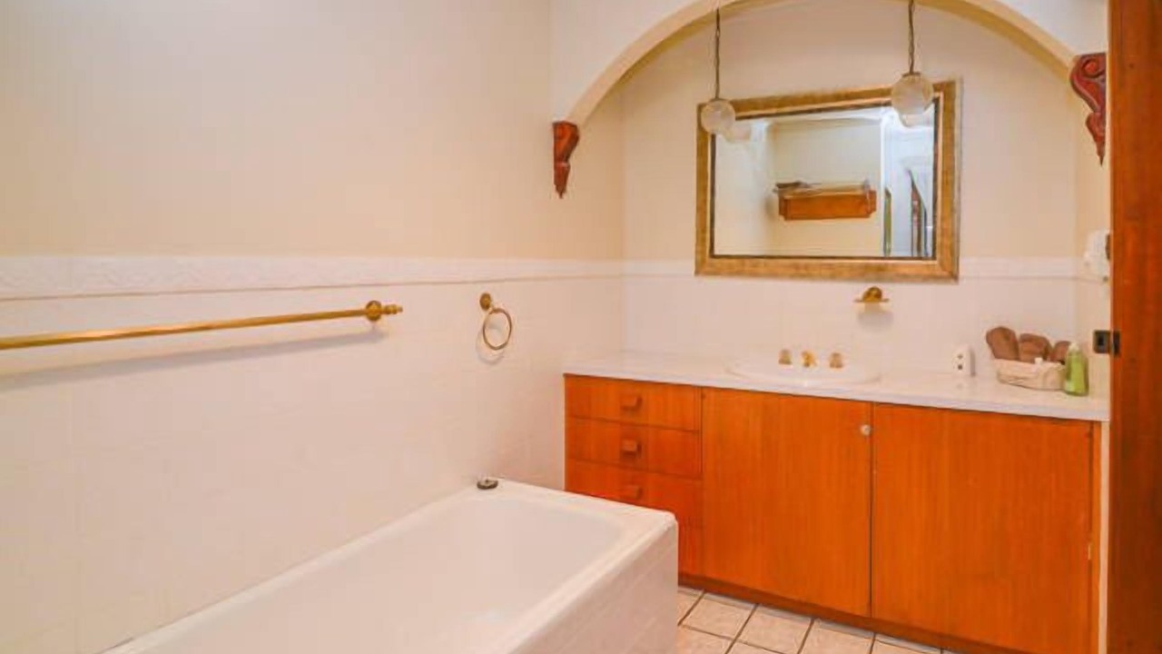 Photo of Bathroom in Trentham Cliffs