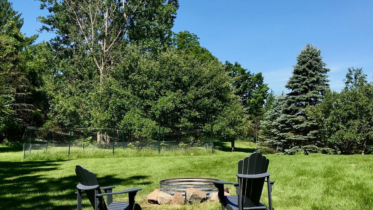 Photo of Others in Holcomb