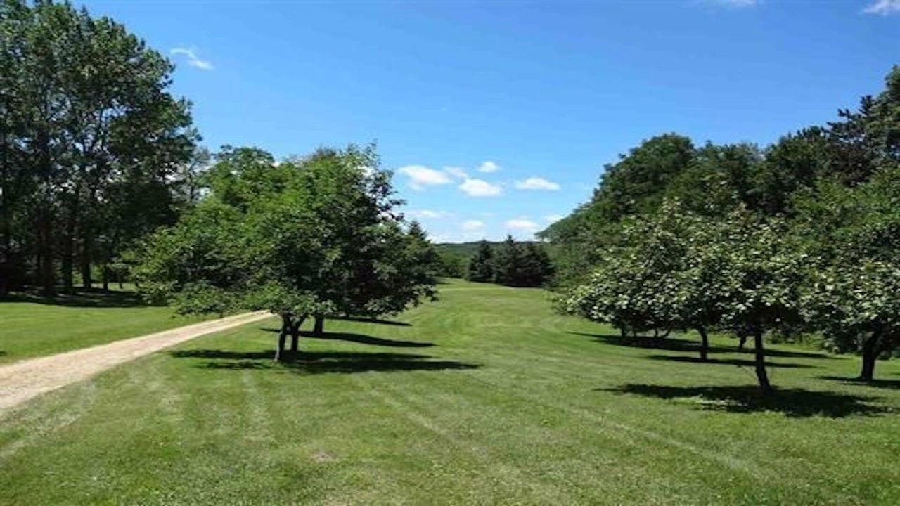 Photo of Others in Holcomb