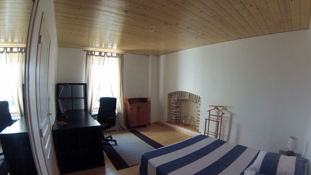Photo of Bedroom in Ploneour-Lanvern