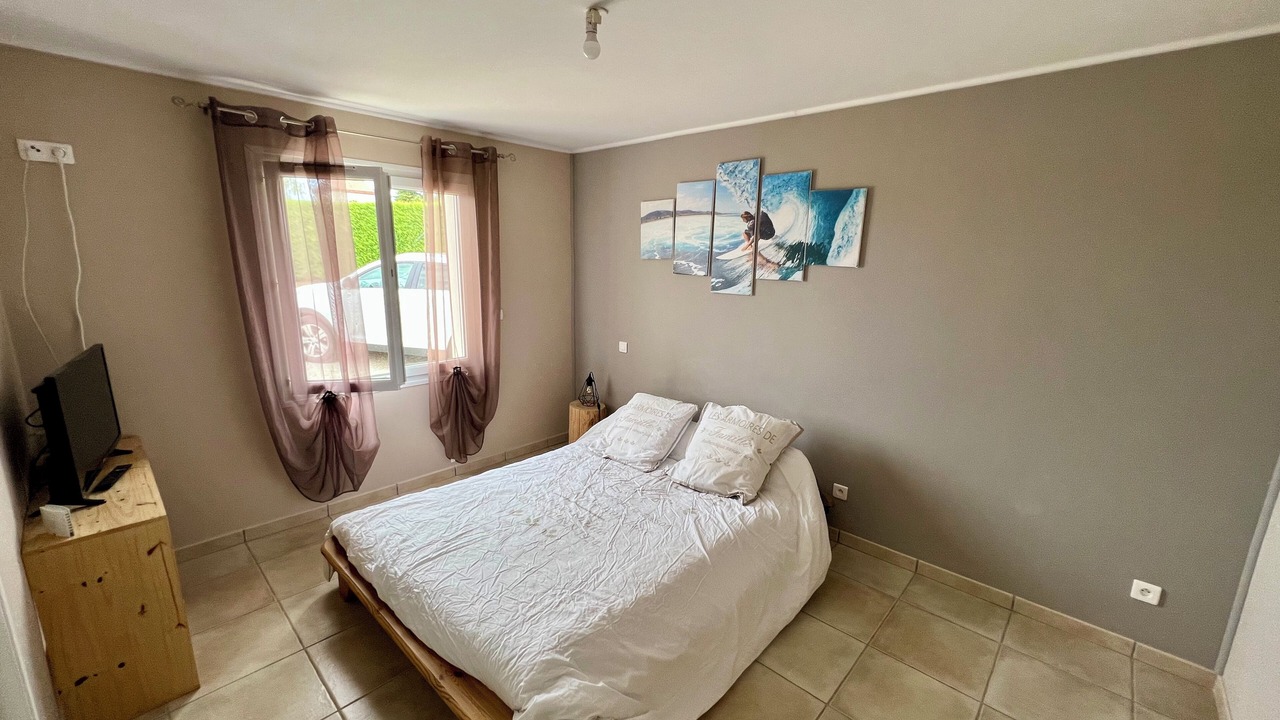 Photo of Bedroom in Laroque-Timbaut